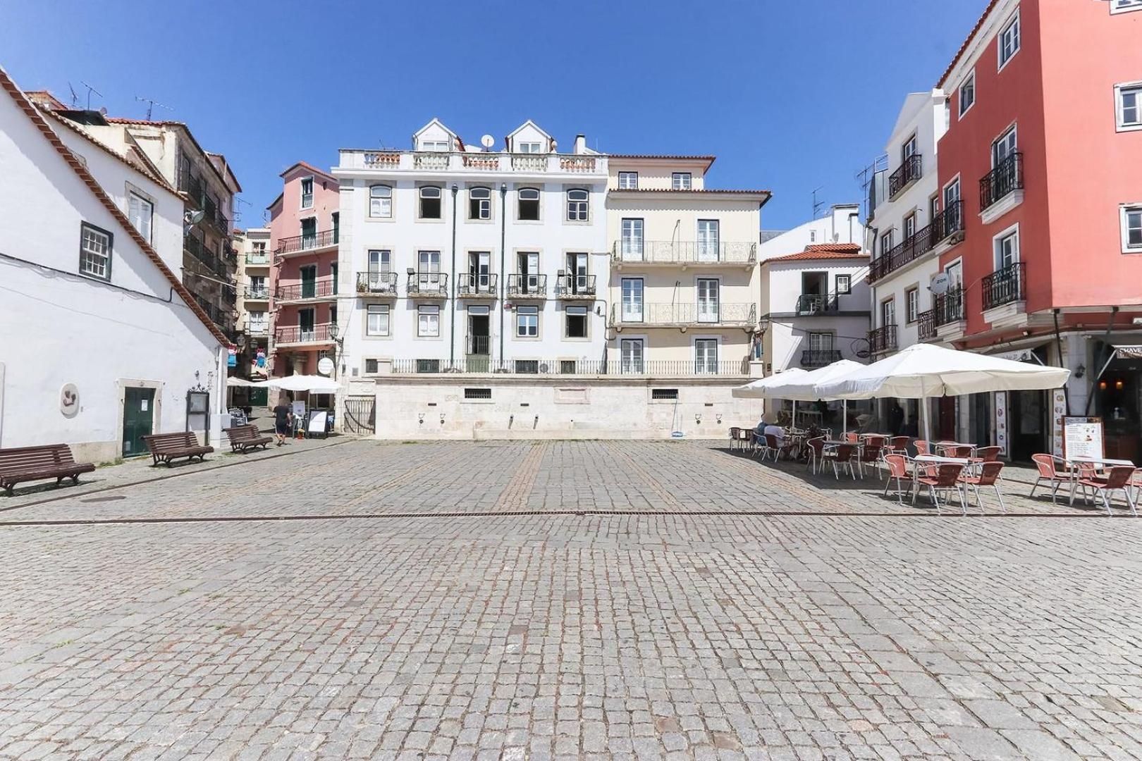 Guestready - Alfama Modern Loft Apartment Lissabon